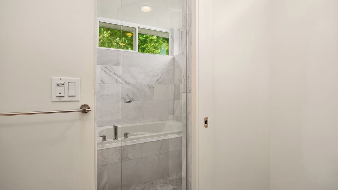 Photo of Bathroom in North Delridge