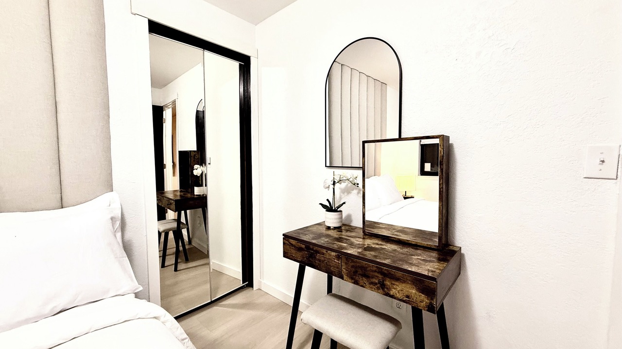 Photo of Bedroom in Picnic Point-North Lynnwood