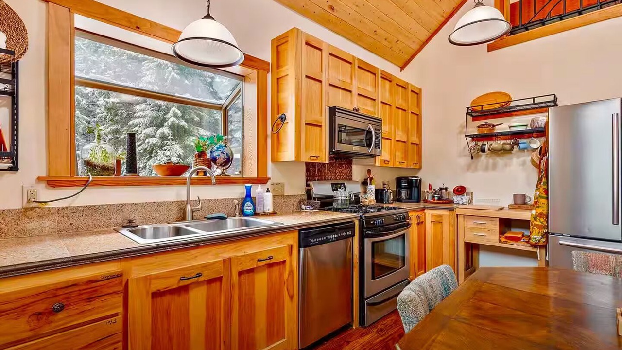 Photo of Kitchen in Ashland
