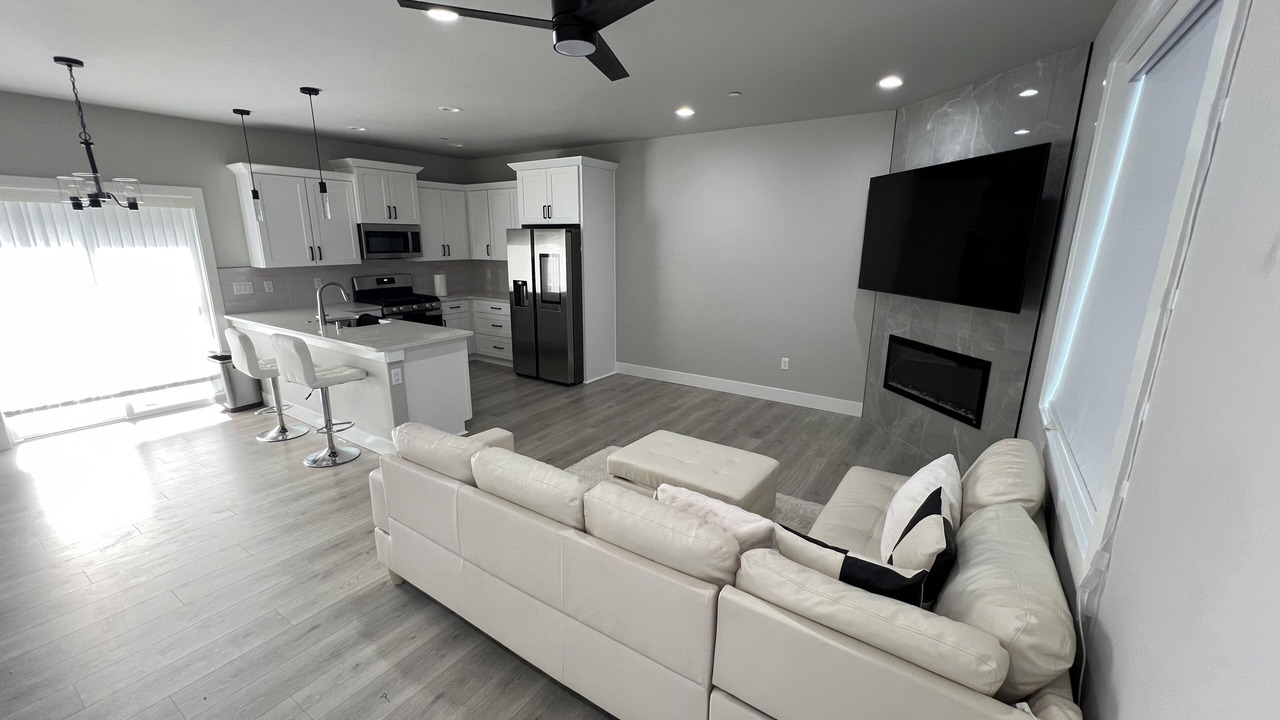 Photo of Livingroom in South Richland