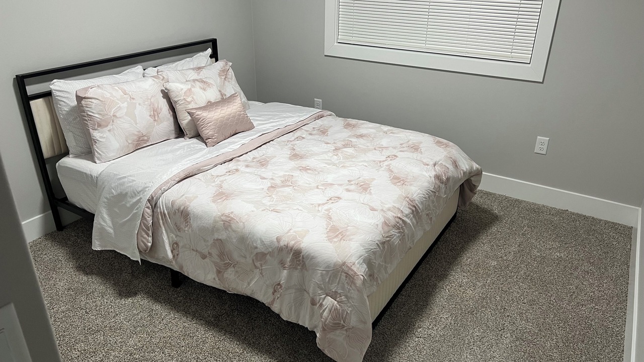 Photo of Bedroom in South Richland