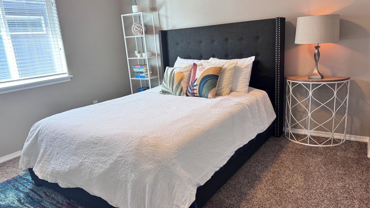 Photo of Bedroom in Larkspur