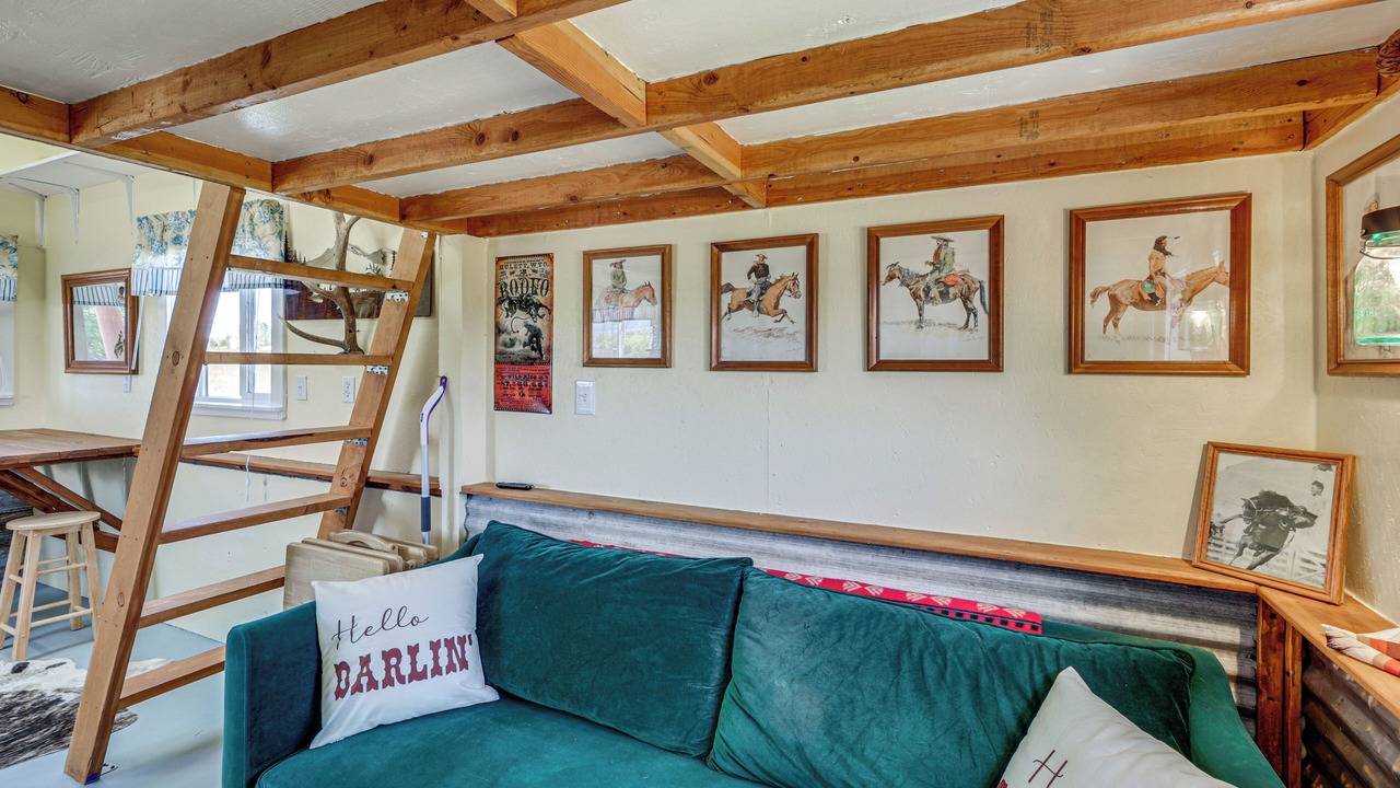 Photo of Livingroom in Grangeville