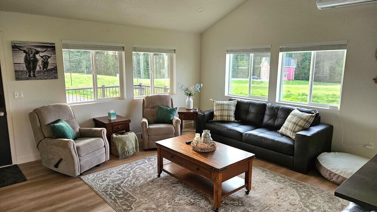 Photo of Livingroom in Sagle