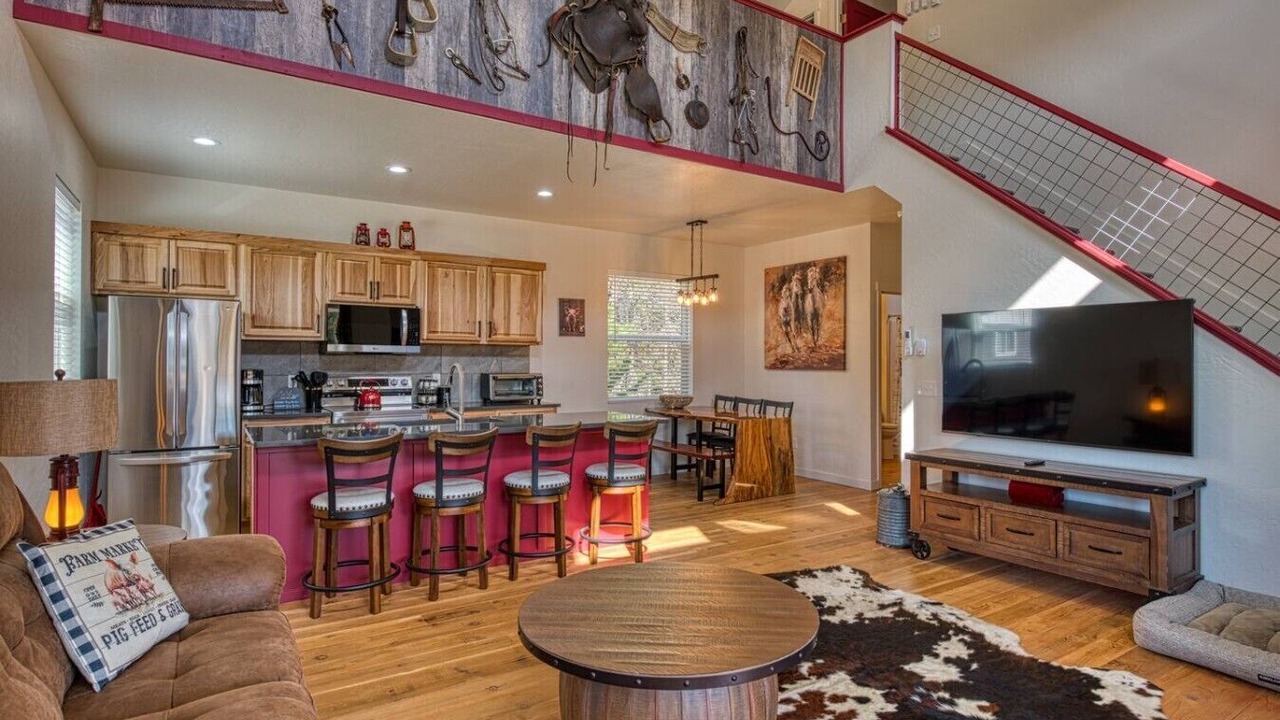 Photo of Livingroom in Sagle
