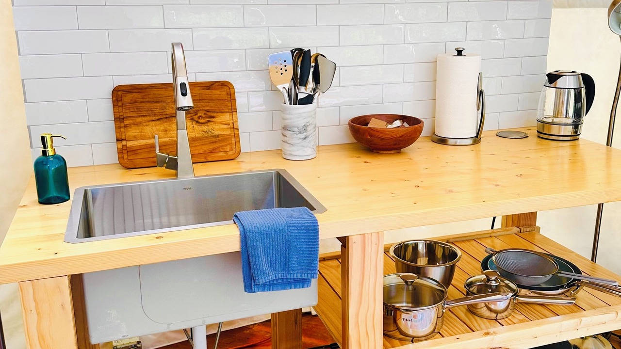 Photo of Kitchen in Gold Bar
