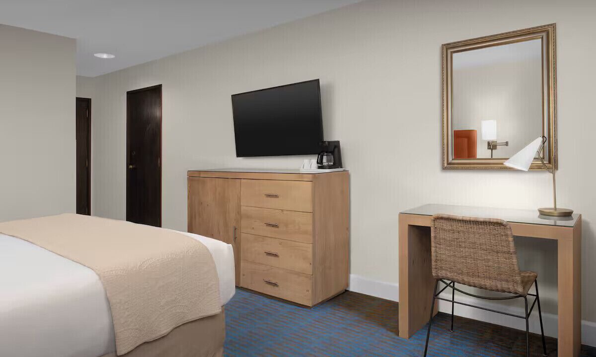 Photo of Bedroom in Ashland