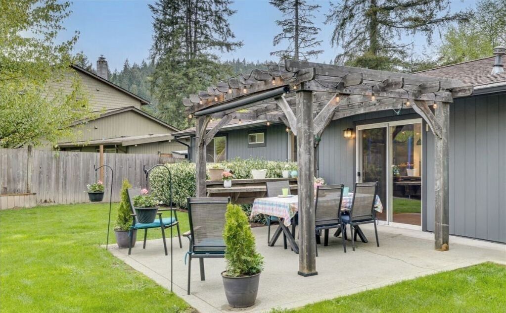 Photo of Outdoor in Park Pointe