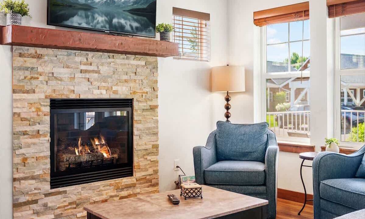 Photo of Livingroom in Dover Bay