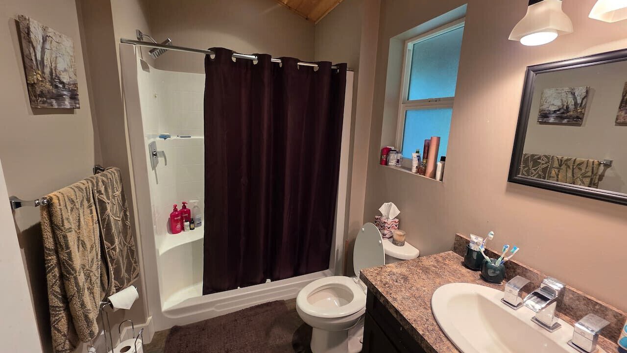 Photo of Bathroom in Point Roberts