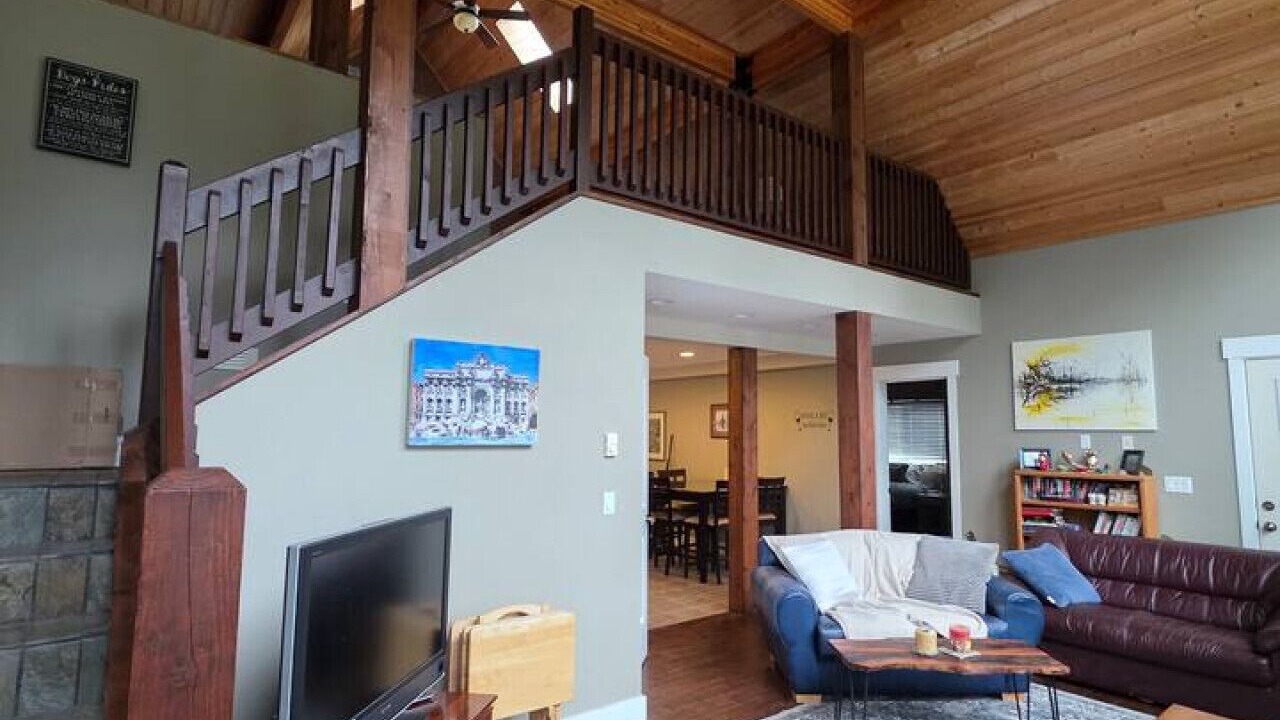 Photo of Livingroom in Point Roberts