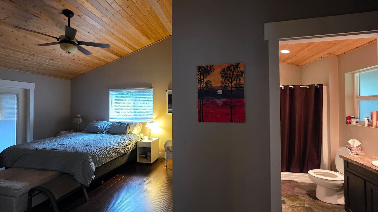 Photo of Bedroom in Point Roberts