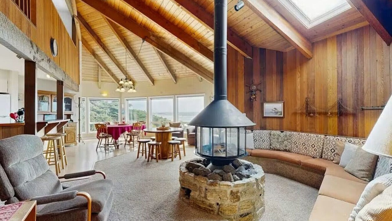 Photo of Livingroom in Newport