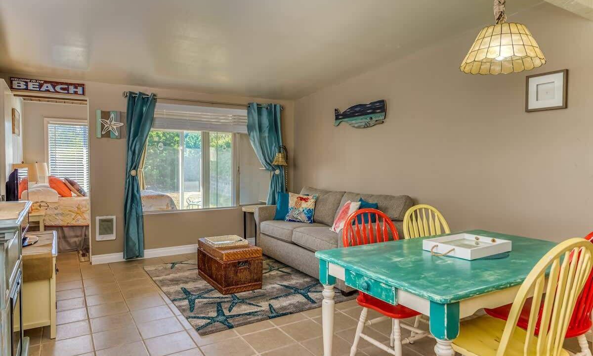 Photo of Livingroom in Ocean Shores