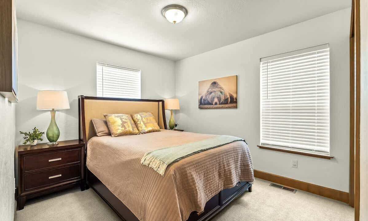 Photo of Bedroom in Dover Bay
