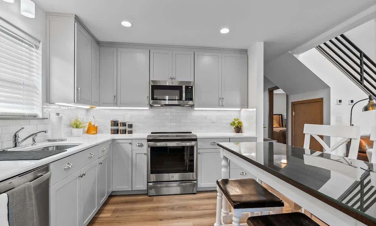Photo of Kitchen in Dover Bay