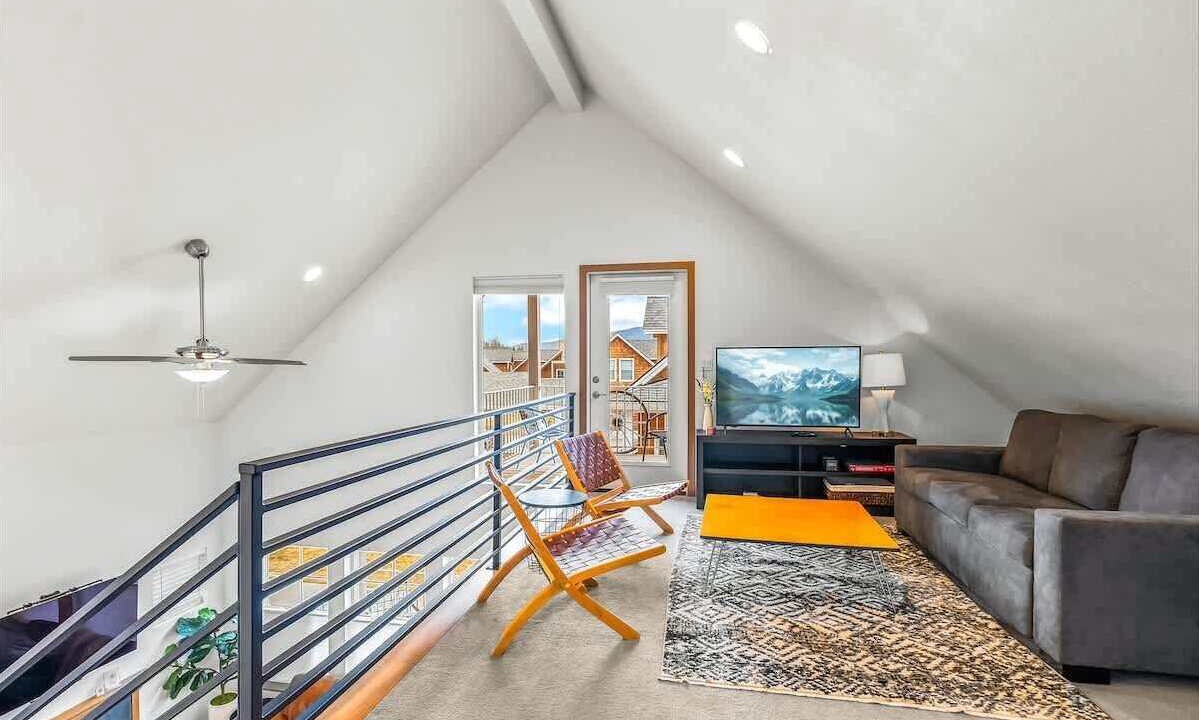 Photo of Livingroom in Dover Bay