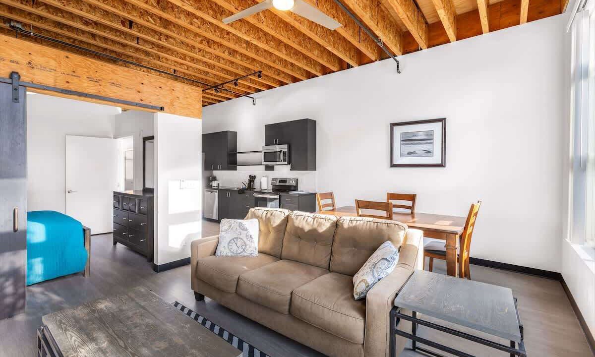 Photo of Livingroom in Bremerton