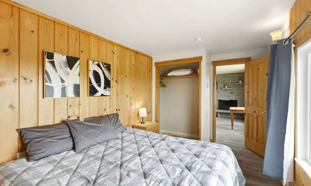 Photo of Bedroom in Ocean Shores