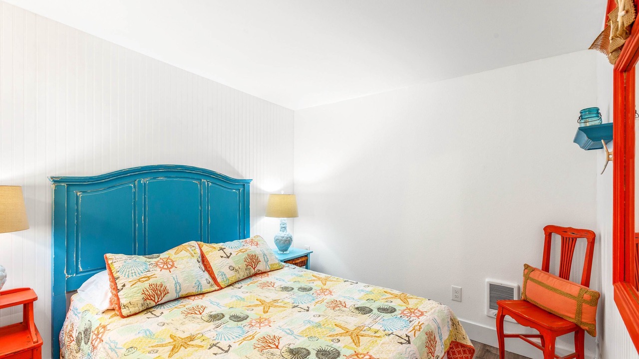 Photo of Bedroom in Ocean Shores