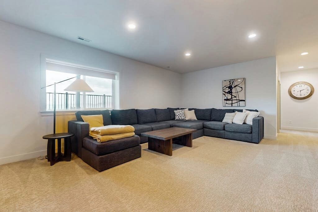Photo of Livingroom in Sweetwater