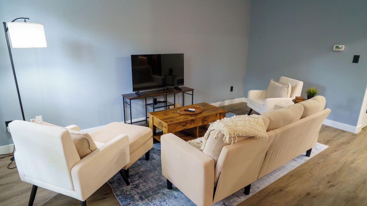 Photo of Livingroom in Bull Mountain