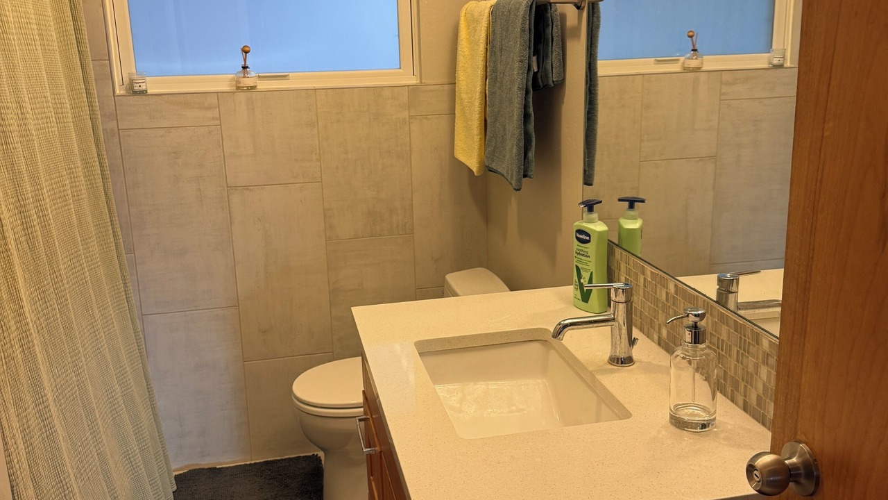 Photo of Bathroom in North Queen Anne