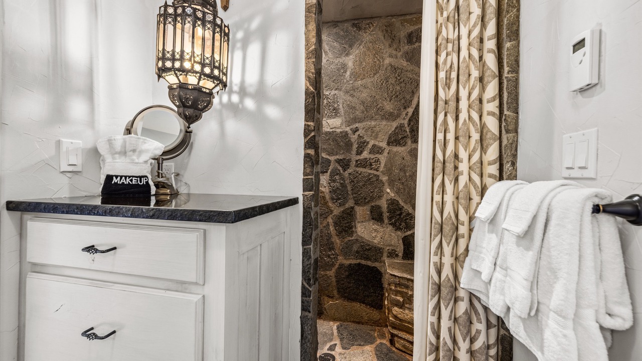 Photo of Bathroom in Sandpoint
