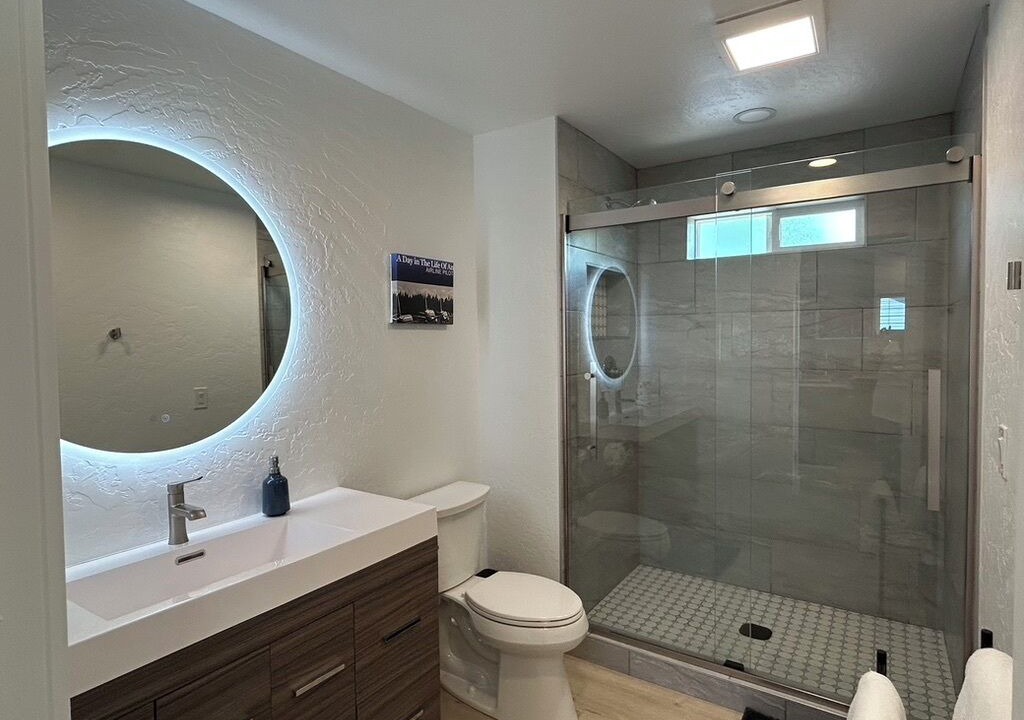 Photo of Bathroom in Garden District