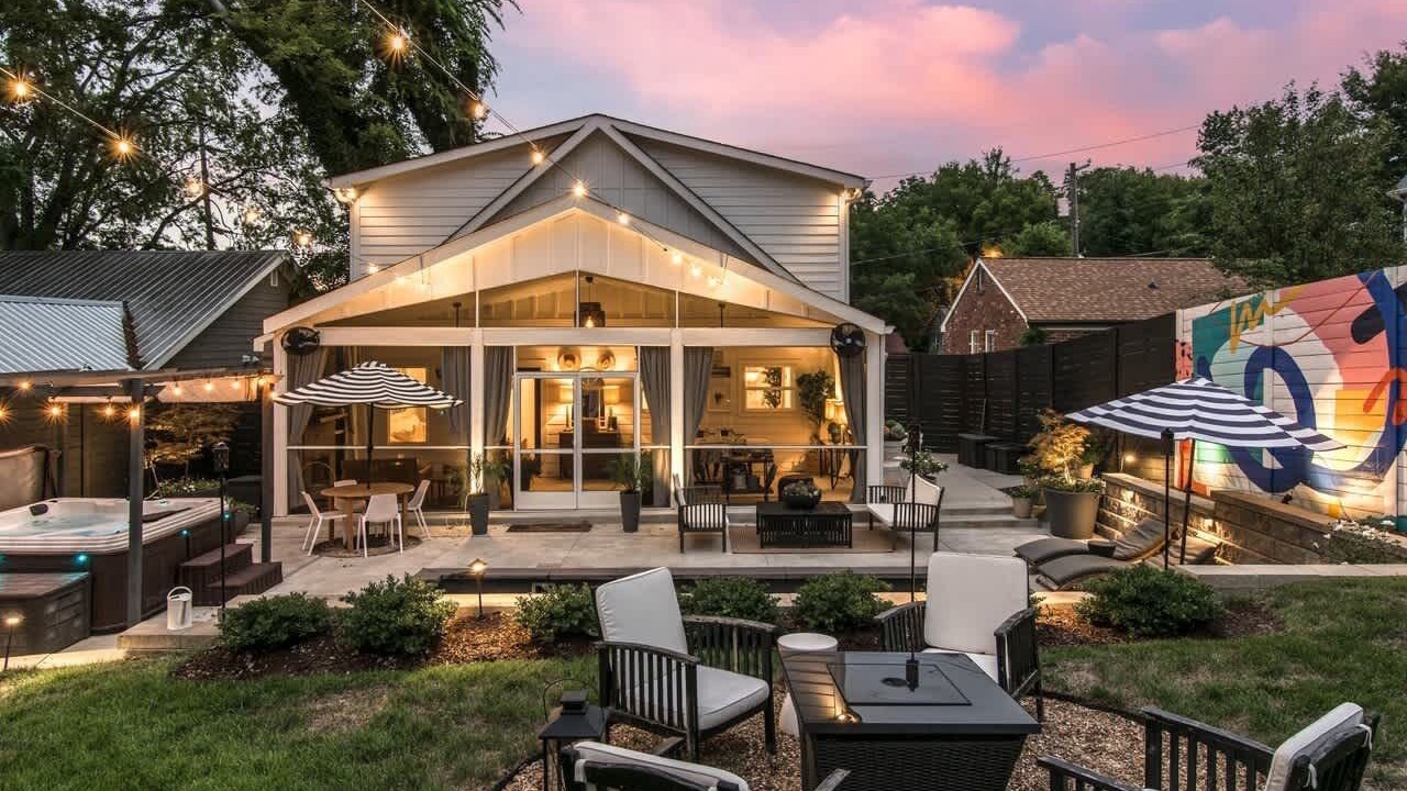 Photo of Outdoor in Shelby Hills