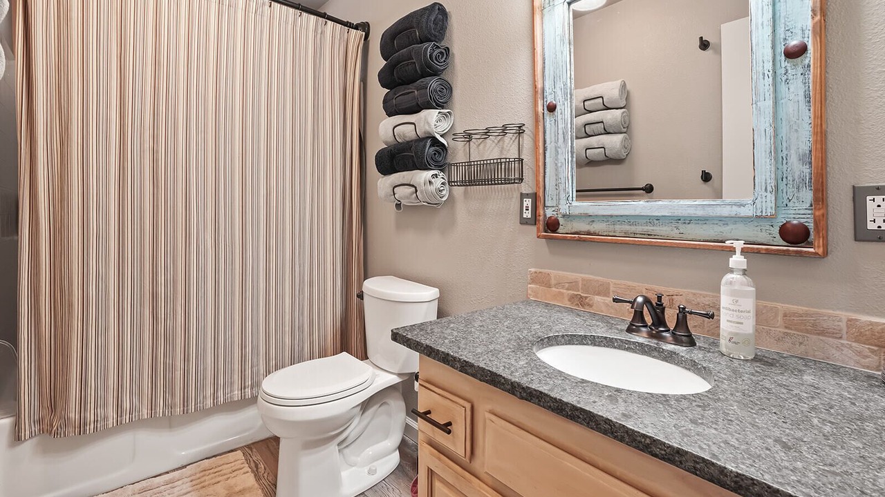 Photo of Bathroom in Garden Valley