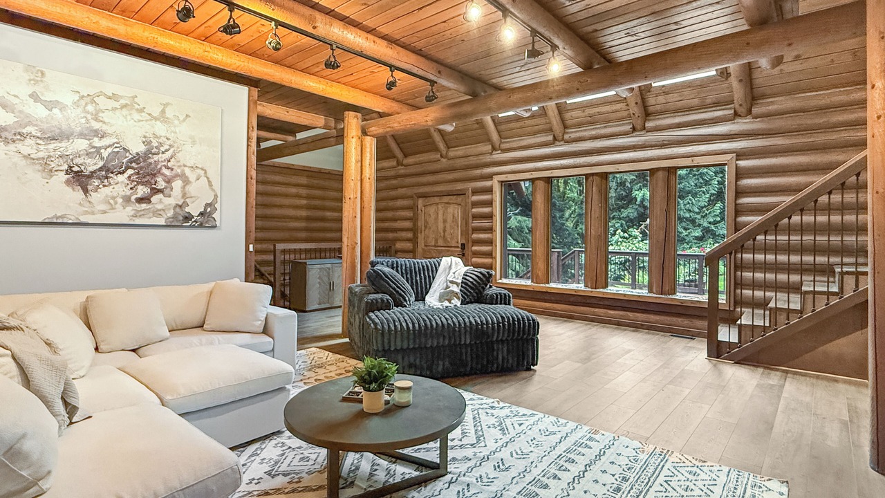 Photo of Livingroom in Redmond