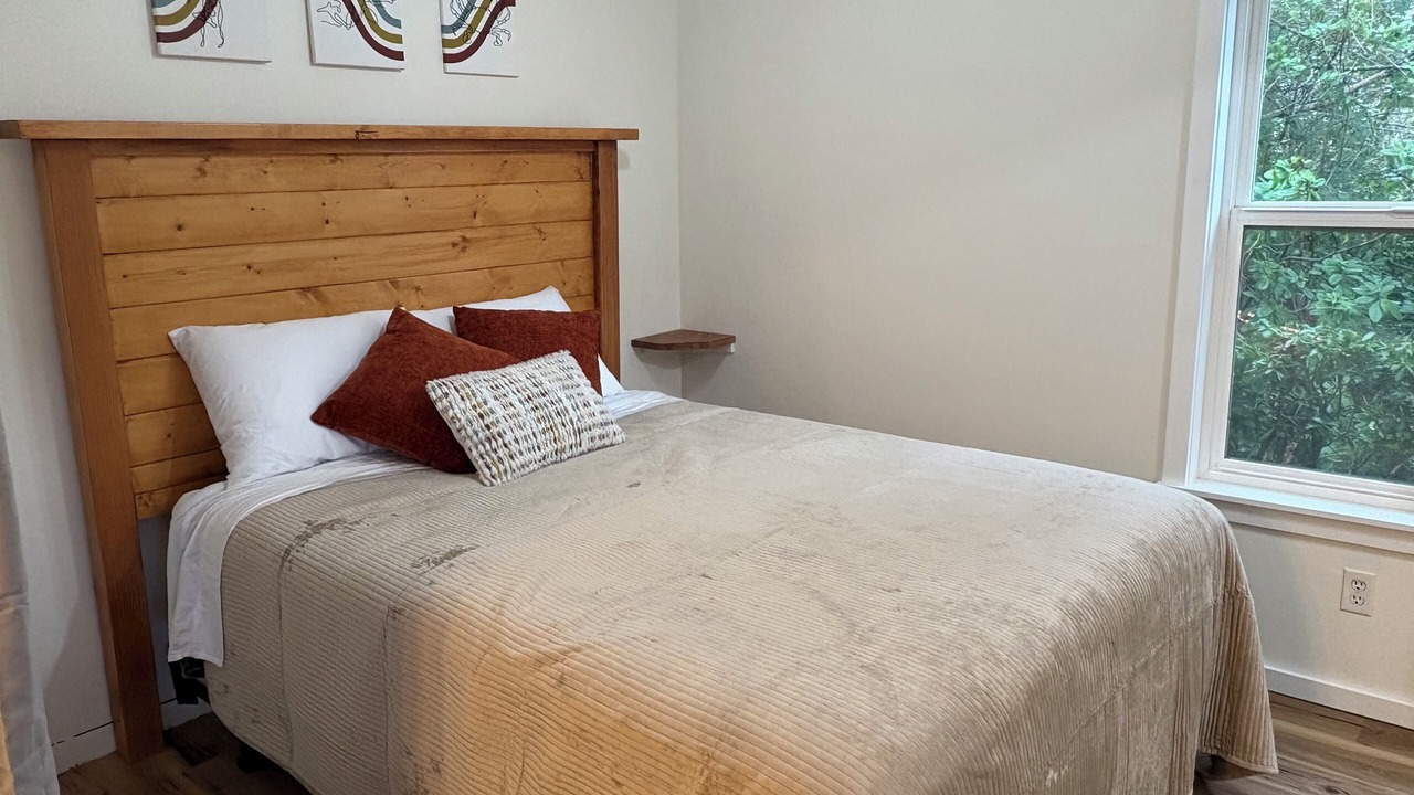 Photo of Bedroom in Three Tree Point