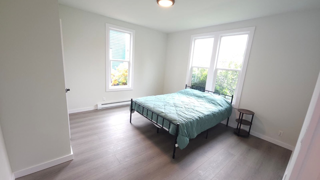 Photo of Bedroom in Lettered Streets