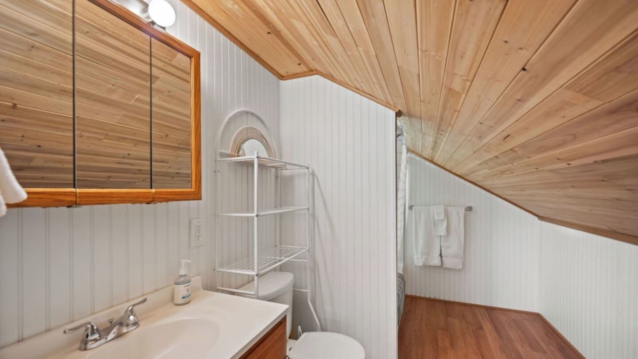 Photo of Bathroom in Bayview