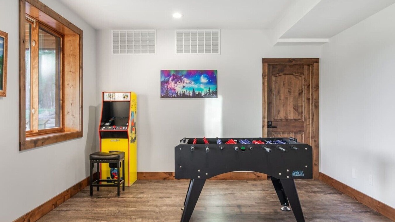 Photo of Bedroom in Island Park