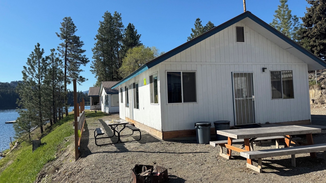 Photo of Outdoor in Republic
