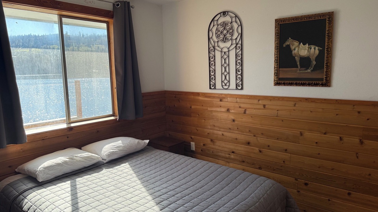 Photo of Bedroom in Republic