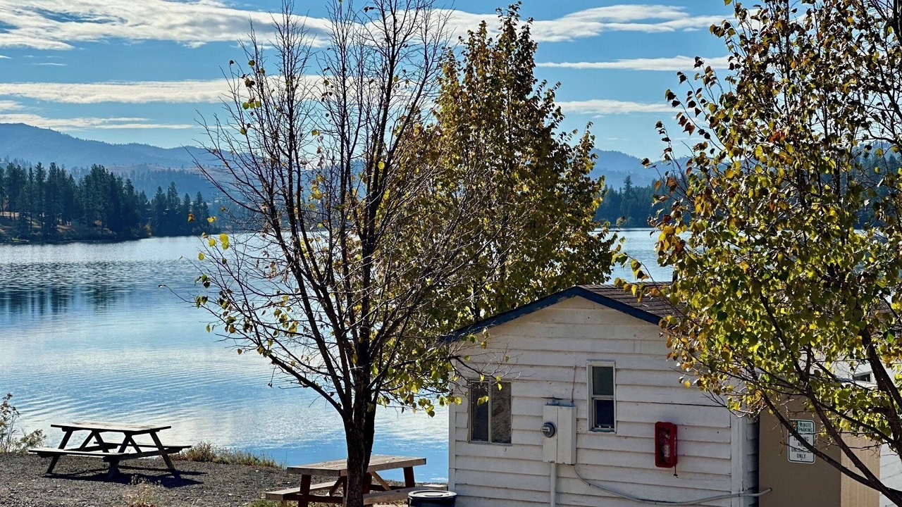 Photo of Outdoor in Republic