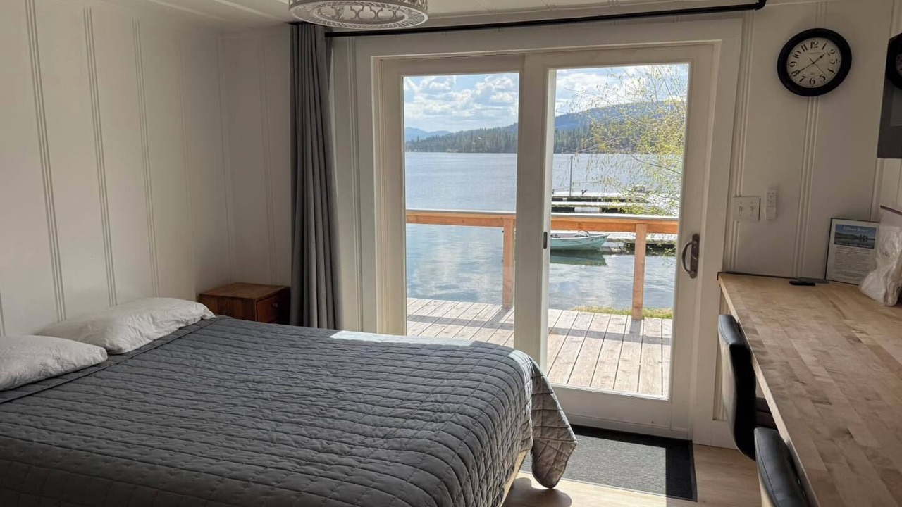 Photo of Bedroom in Republic