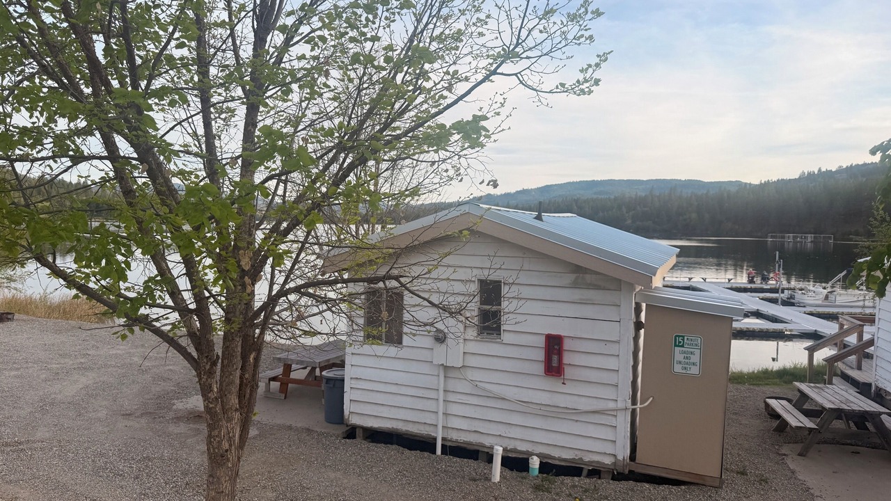 Photo of Outdoor in Republic