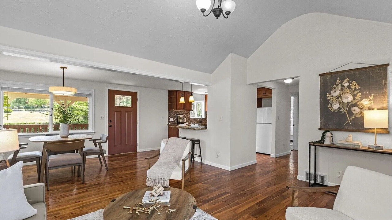 Photo of Livingroom in Retsil