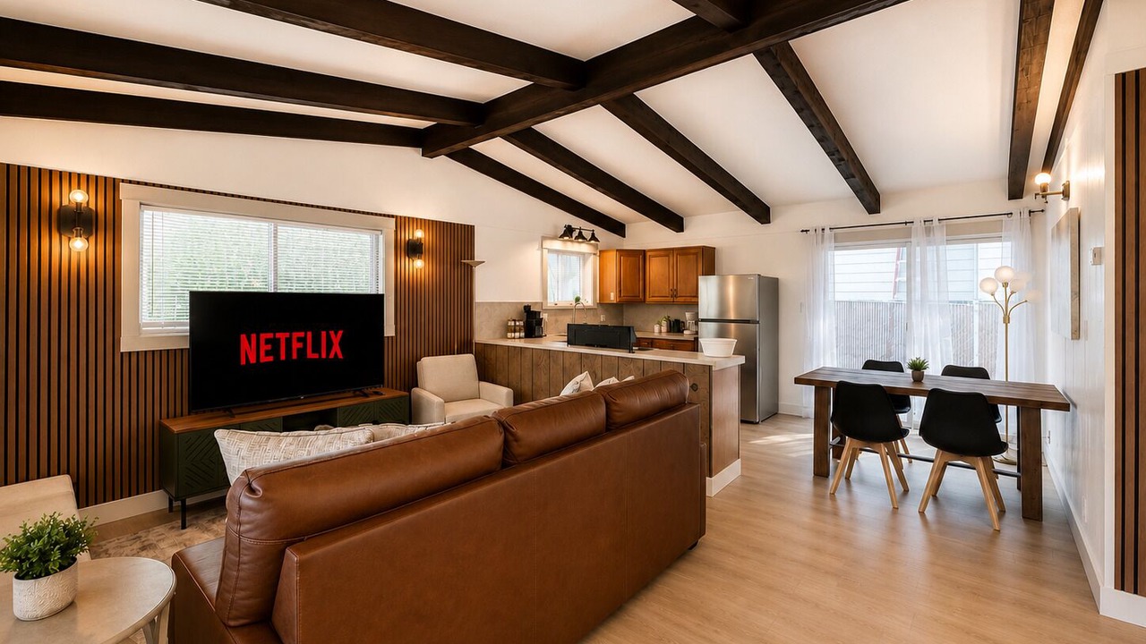 Photo of Livingroom in Eagle Point