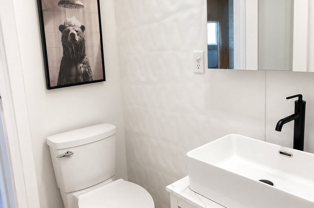 Photo of Bathroom in Eagle Point