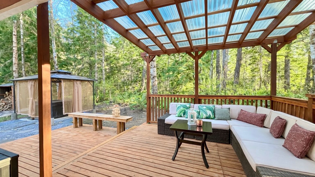Photo of Patio Balcony in Paradise Estates