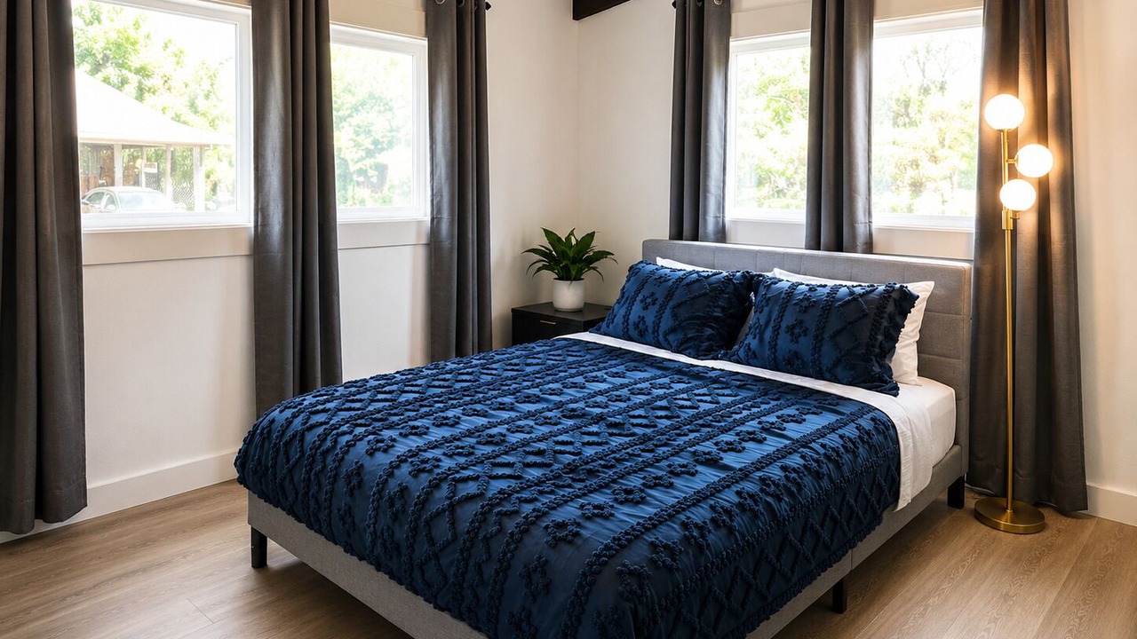 Photo of Bedroom in Eagle Point