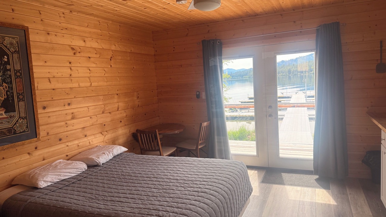 Photo of Bedroom in Republic