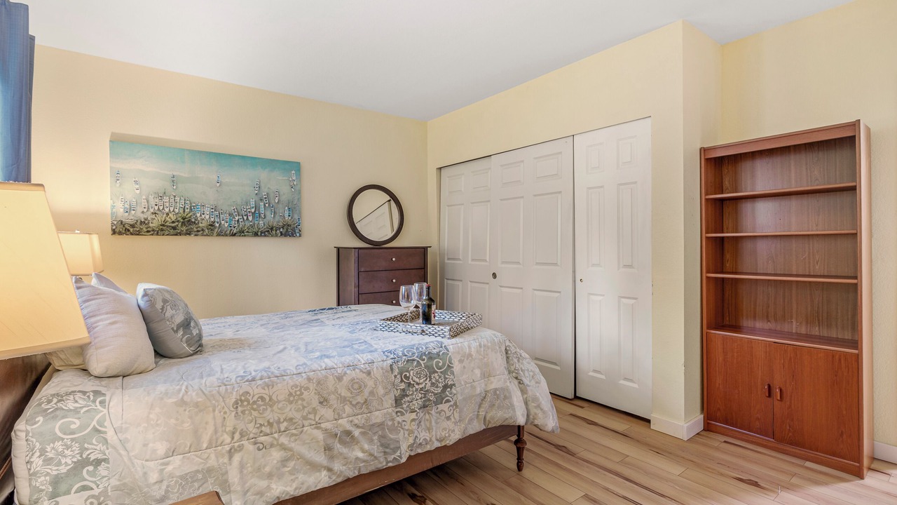 Photo of Bedroom in Shoreline