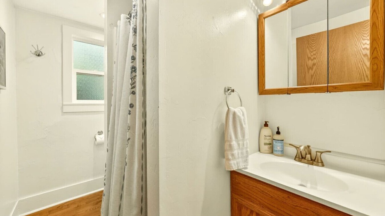 Photo of Bathroom in Historic Railroad District