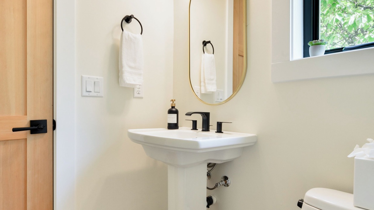 Photo of Bathroom in Kennydale